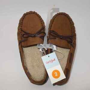 New Cat & Jack Boy’s Lionel Moccasin Hard Sole Slippers Dark Brown Size 2
